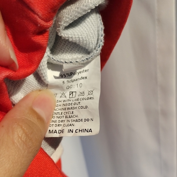 Llama Holiday Sweater - Picture 5 of 14